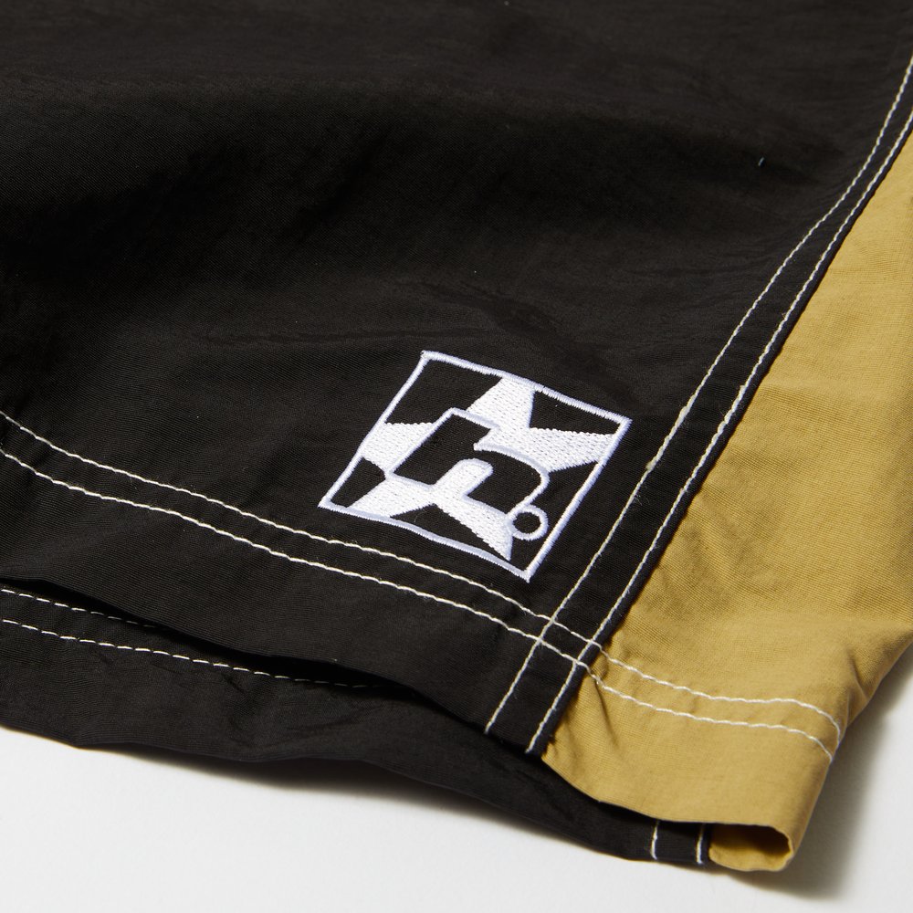 HUF HIGH TIDE TRUNK BLACK