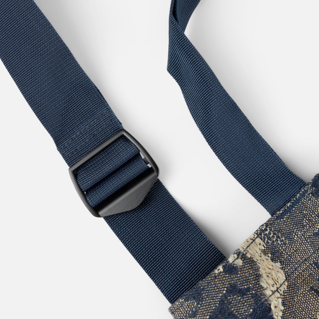 Distressed Messenger Bag Green Camo