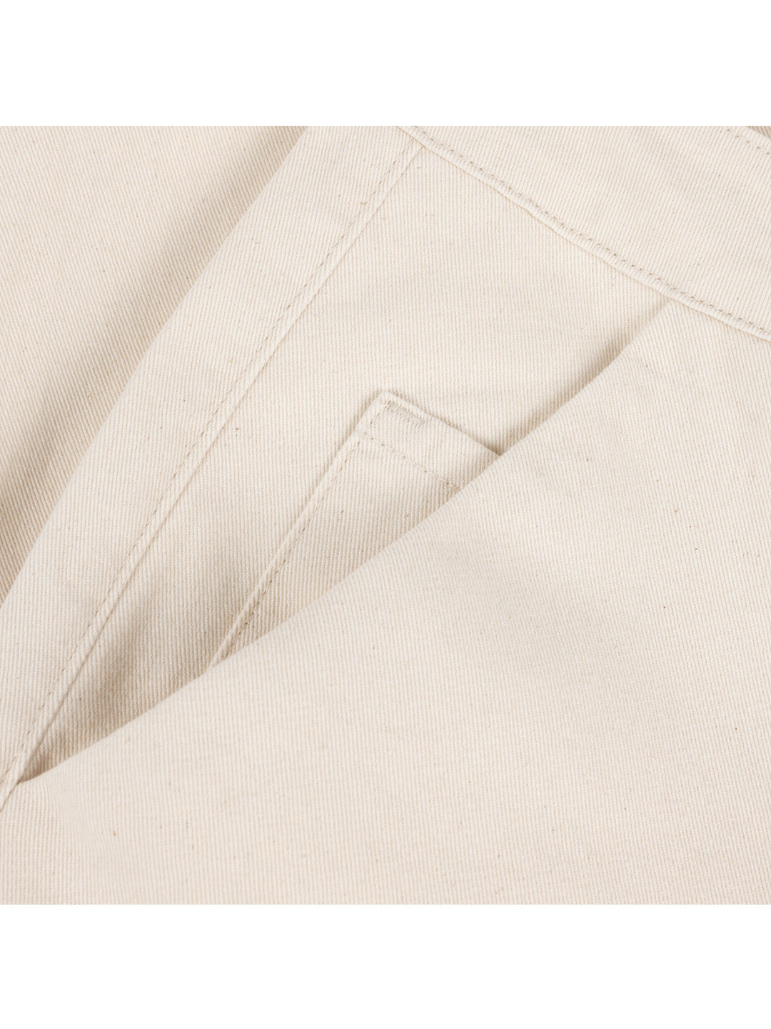 Baggy Chino Shorts Cream