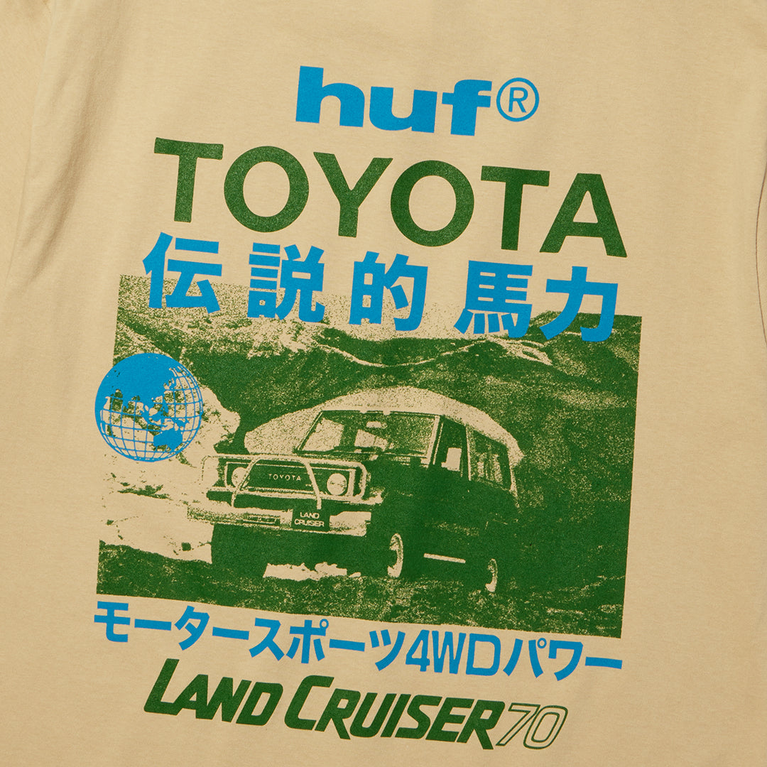 Land Cruiser 70 Tee Cream