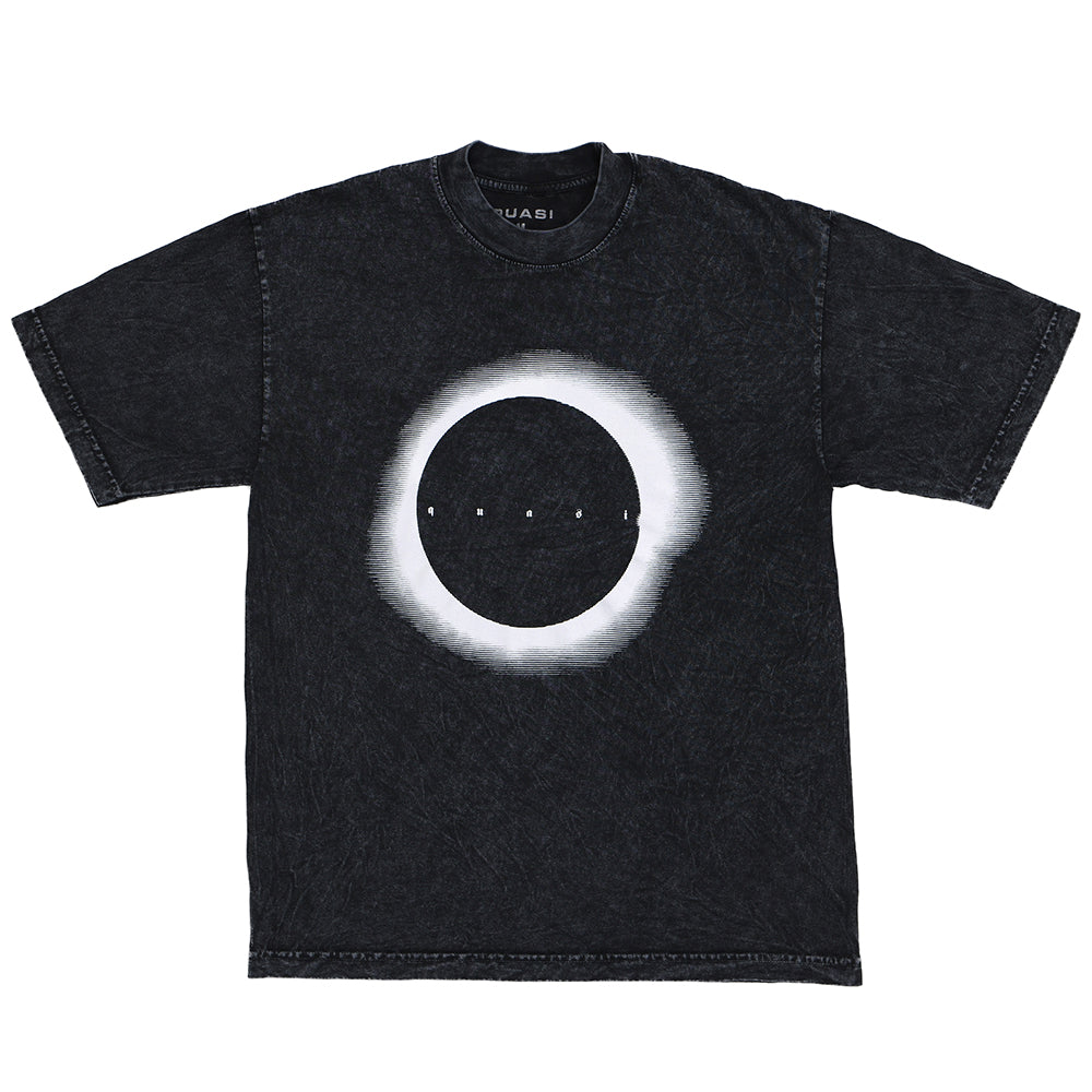 QUASI CLIPSED GD TEE BLACK